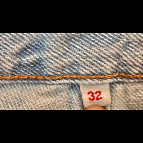 Levi Strauss Button Fly Distressed Jeans - Picture 7 of 9